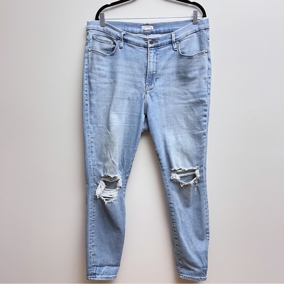 Good American Good Legs Light Wash Distressed Cropped Skinny Jeans Size 18 - Picture 2 of 9